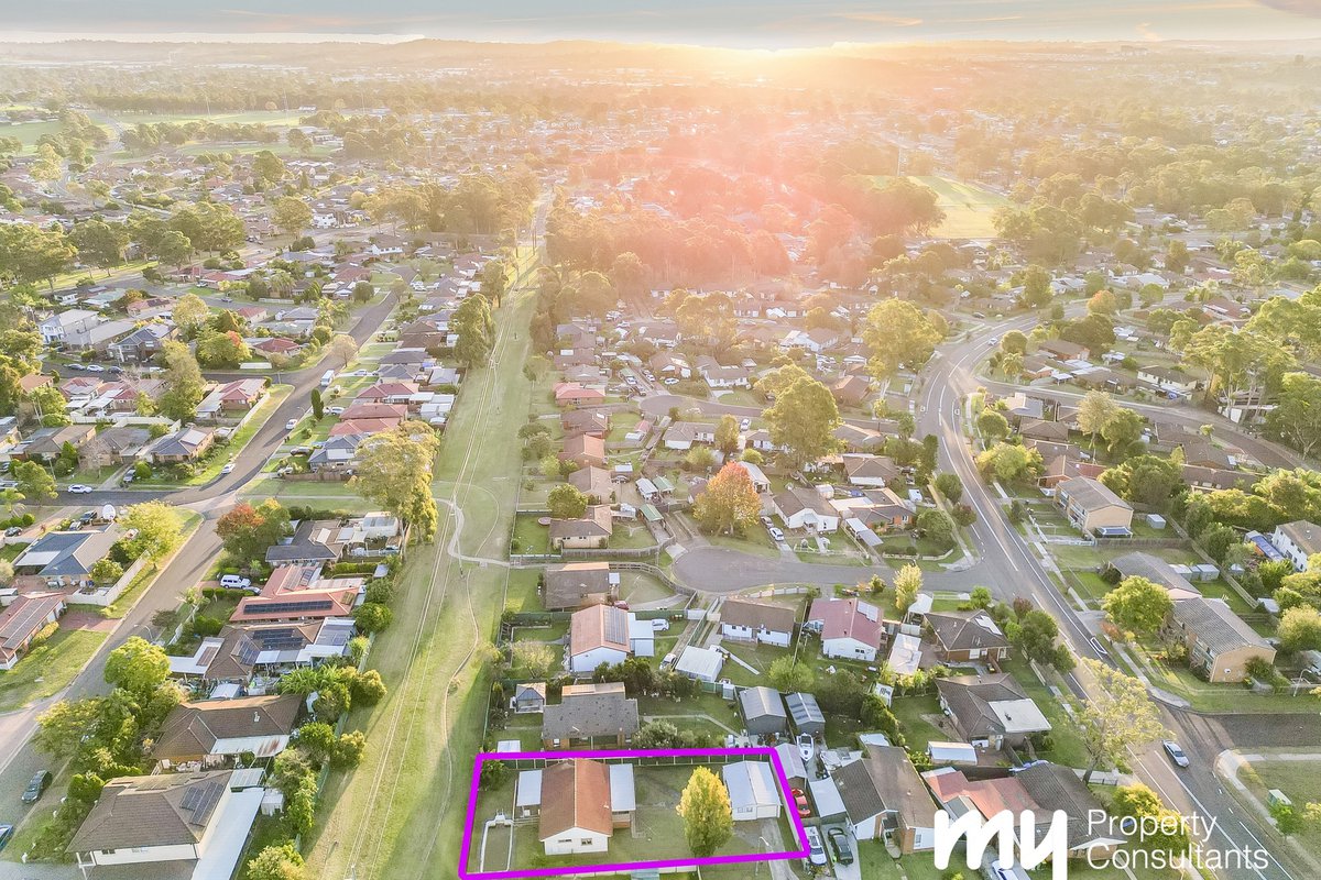8 Eurabbie Place, Macquarie Fields - Thumbnail 5