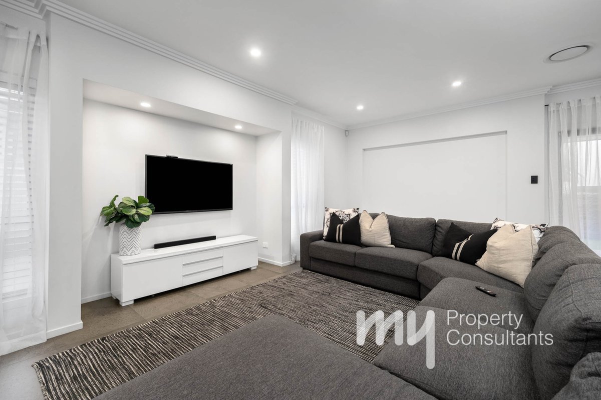 4 Millman Road, Spring Farm - Thumbnail 4