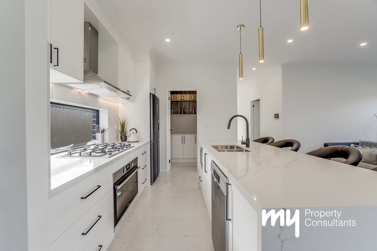 15 Tussock Avenue, Cobbitty - Thumbnail 2