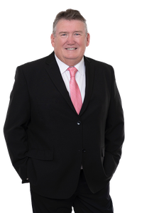 Warren Headshot (2).png