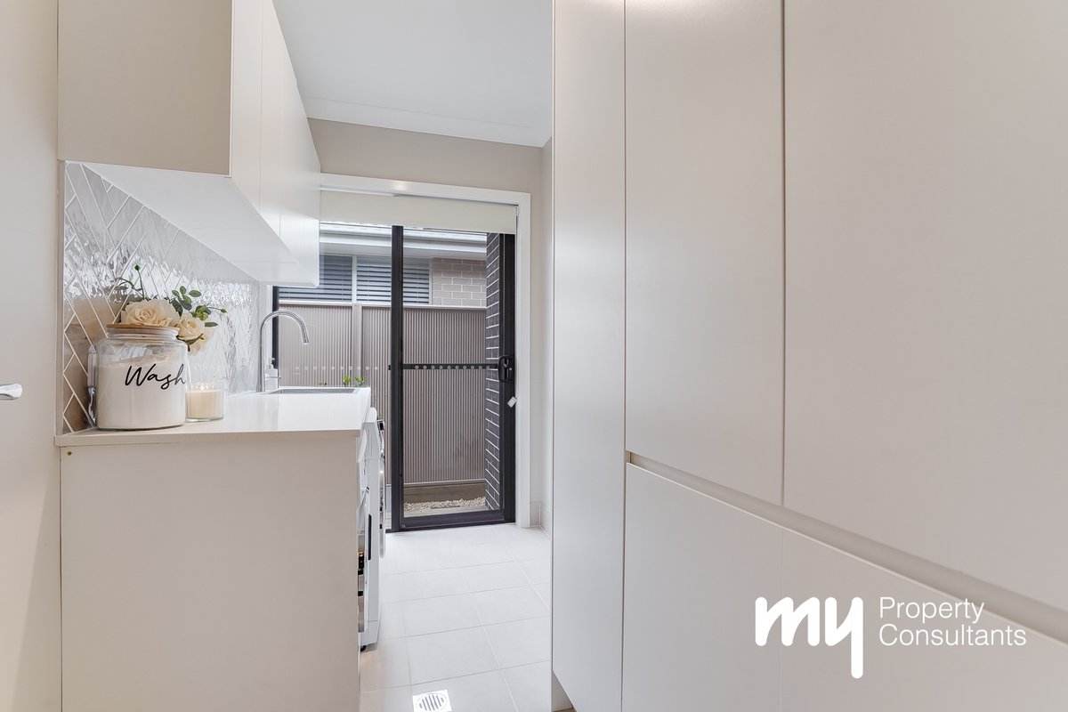 8 Cobbs Avenue, Spring Farm - Thumbnail 7