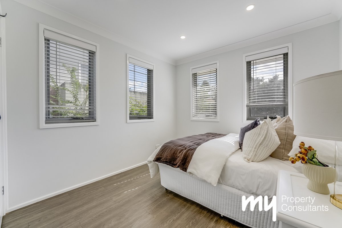 22 St Simon Close, Blair Athol - Thumbnail 8