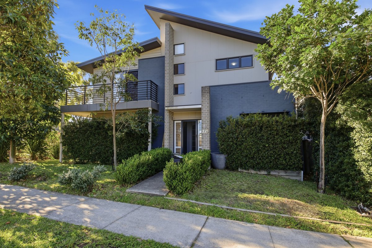 225 South Circuit ORAN PARK, NSW 2570, Oran Park - Image 1