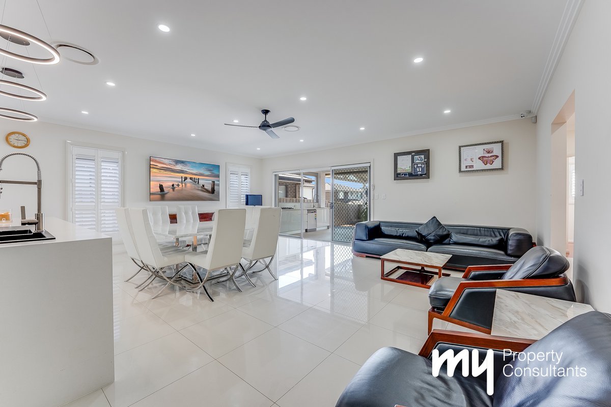 6 Dowie Drive, Claymore - Thumbnail 6